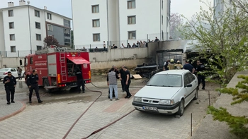 İnegöl’de müştemilatta yangın: Patlayan tüp paniğe neden oldu