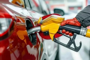 Mazota 1 gün aralıkla önce indirim sonra zam!