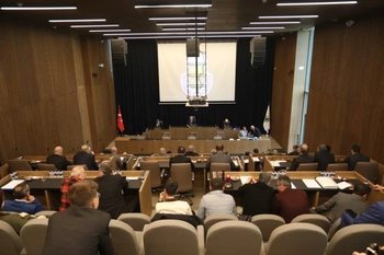 İnegöl Belediye Meclisi’nde Pazar Yerleri Tartışması