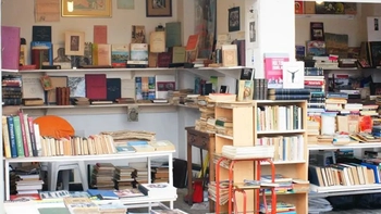 İnegöl’de Kitaplar Bilete Dönüşüyor