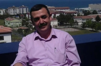 Tartıştığı babasını tabancayla öldürdü!