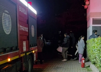 İnegöl’de Site Dairesinde Yangın Paniği
