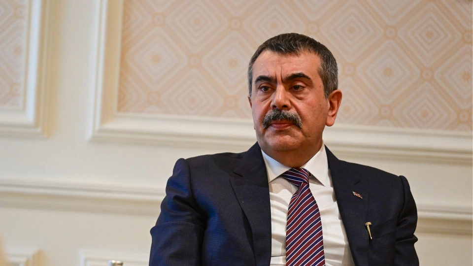 Ara Tatiller Kalkıyor mu? Bakan Yusuf Tekin’den Açıklama..