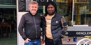 Efsane Futbolcu Fernand Coulibaly İnegöl’de Paça Çorbası İçti