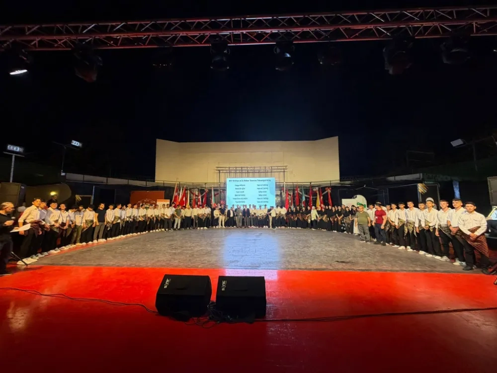 İnegöl'de 1087 Genç Ahilik Geleneğiyle Mezun Oldu