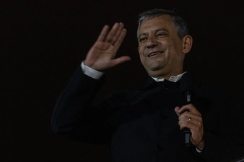 Özgür Özel