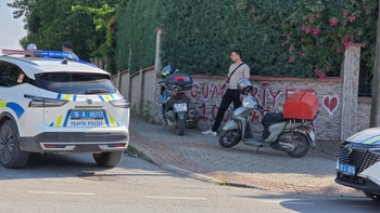 Otomobil ile Motosiklet Çarpıştı: 1 Yaralı
