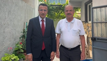 İnegöl Kaymakamı Ayhan Akpay, Göreve Şehit Babasını Ziyaretle Başladı