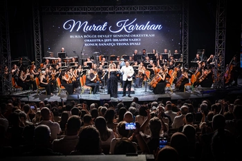 64’üncü Uluslararası Bursa Festivali’ne büyüleyici açılış