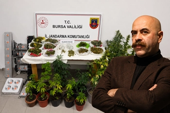 İnegöl'de Uyuşturucu Operasyonu: Ezel Akay ve Eren Kazım Akay Gözaltına Alındı