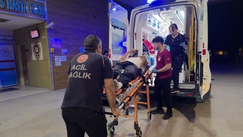 İnegöl'de Faciadan Dönüldü! Motosiklet Sürücüsü Halk Otobüsünün Altına Girdi